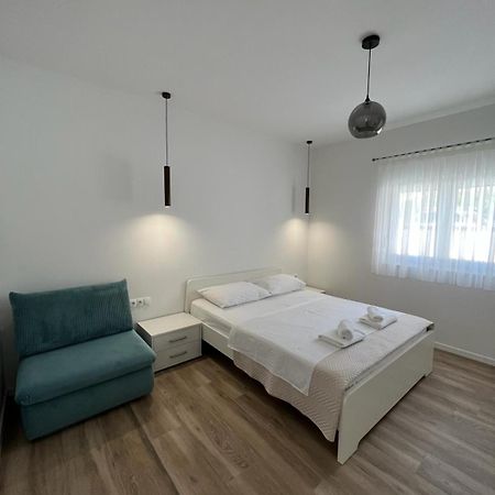Apartments Mamma Mia Orebic Ngoại thất bức ảnh