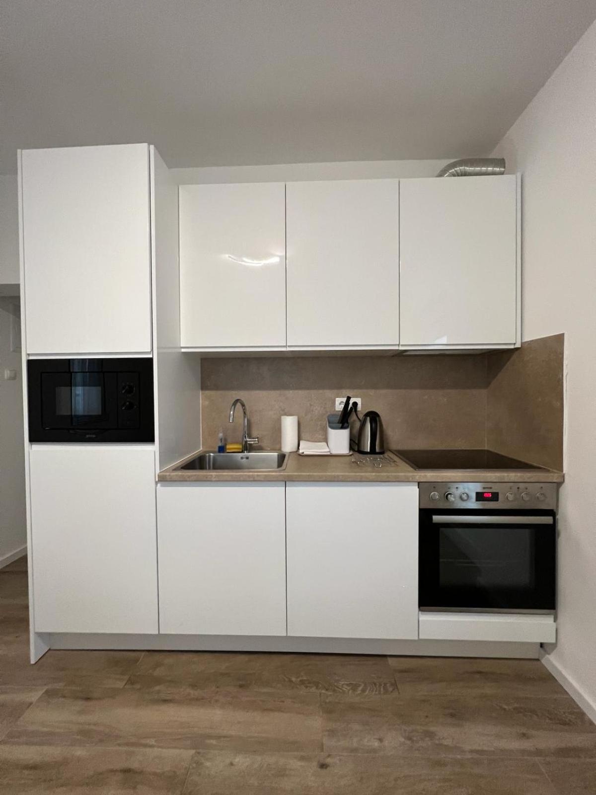 Apartments Mamma Mia Orebic Ngoại thất bức ảnh