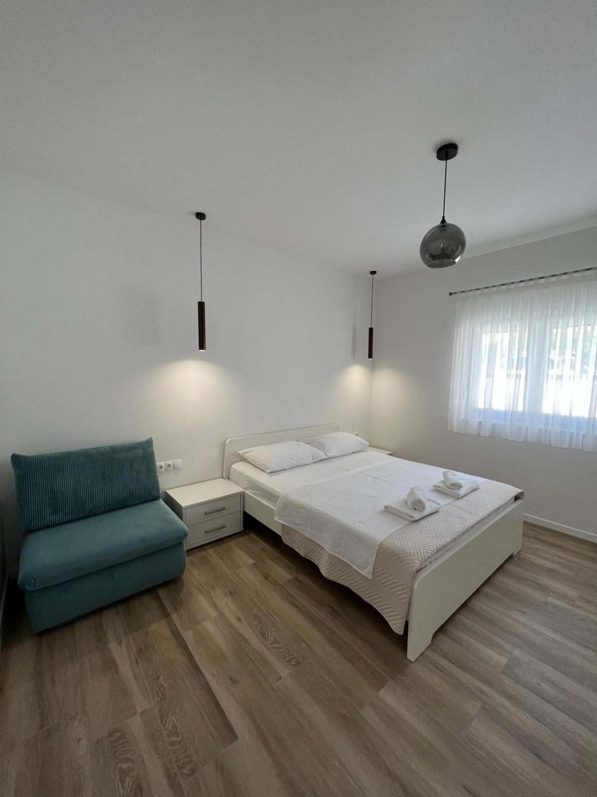 Apartments Mamma Mia Orebic Ngoại thất bức ảnh